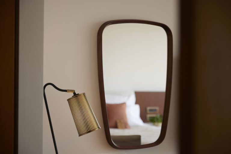 Collection_Suite_detail_low